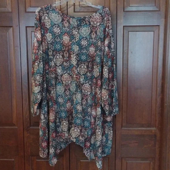 4X Catherines lightweight sweater knit top - Picture 5 of 5